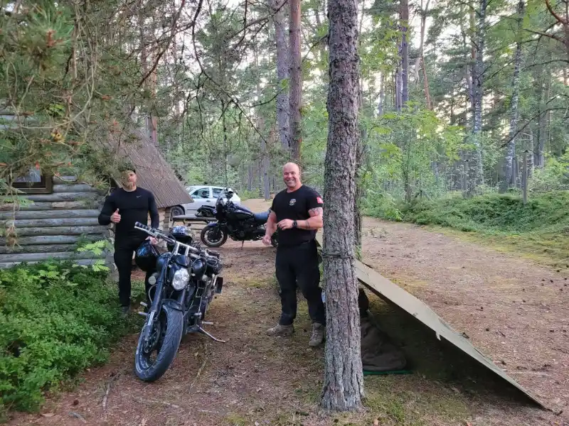 Gallery image 47 (lv)